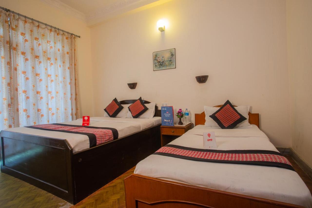 Hotel Dream Pokhara Esterno foto